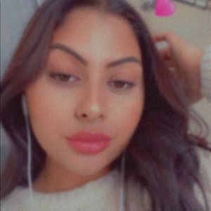 Meet your Posher, Cathy